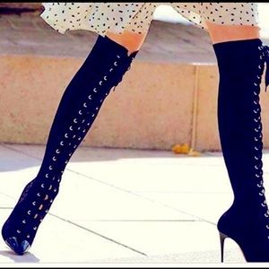 Christian  100 mm Frenchie Over knee boots